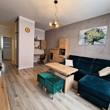 Królewiecka 54b/26 * Mrągowo